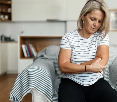 1800x1200_getty_rf_fibromyalgia_symptoms_bigbead